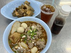 -榮泰米粉湯(Left Shop)