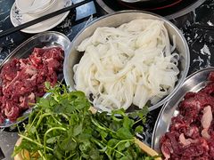 -牛一煲美食(江高店)