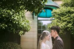 -苏菲亚婚纱摄影