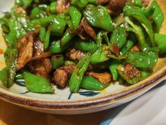 辣椒炒肉-香满园春饼·家常菜(东大桥店)