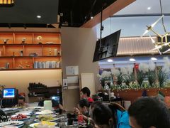 大堂-钱小主·自助回旋烤肉火锅餐厅(东方新天地店)