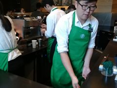 -星巴克(汇亚大厦店)