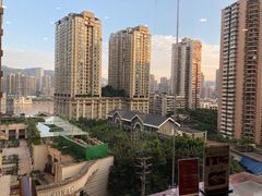 -老来福·非遗酸汤兔(凯旋路店)