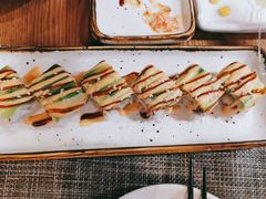 牛油果全席卷-栖川山葵家·寿喜锅·日式料理(龙湖北城天街商场店)