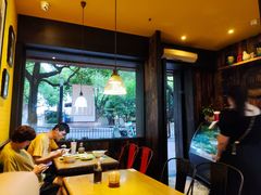 大堂-锅贴王小吃(南大街店)