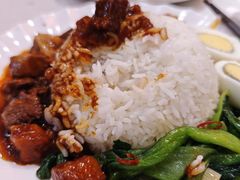 -舌尖尖传统小吃(万达店)
