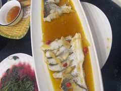 -洛东土菜馆(建国北路店)