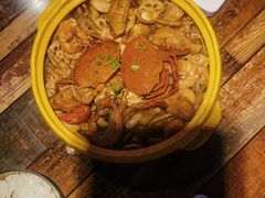 -多嘴肉蟹煲(万达店)
