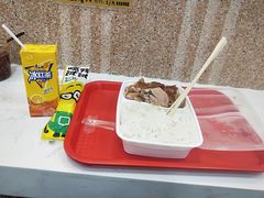 卤水鸭掌亦饭-深井煌烧鹅(林和东店)