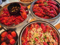 -巴厘龙虾·榜首油焖大虾(音乐学院·沿江酒馆店)