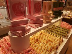 -好利来(东直门银座店)