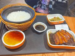 梅菜扣肉-谷田稻香(滨湖万达店)