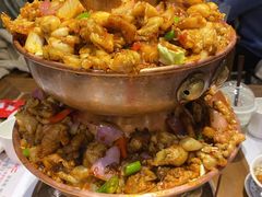 -沪小二铜炉蛙锅(苏州中心星悦汇店)