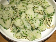 荠菜炒年糕-南小馆(迪士尼小镇店)