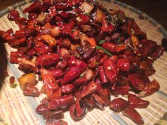 -九锅一堂酸菜鱼(新南凯德直营店)