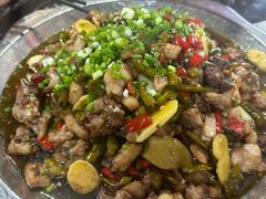 -廖哥泡椒兔(峨眉店)