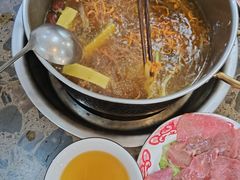 -乳仔牛牦牛汤锅 烤羊排(松潘古城店)