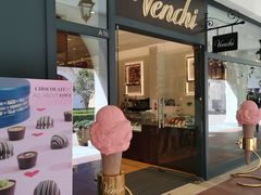门面-VENCHI 闻绮(上海佛罗伦萨小镇店)