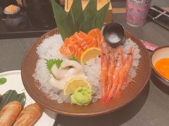 -牛YO寿喜烧·铁板烧和牛火锅自助(市府恒隆店)