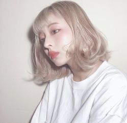 -AYO SALON