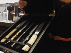 -恰餐厅及酒吧 CHAR Bar & Grill (北京丽都皇冠假日店)