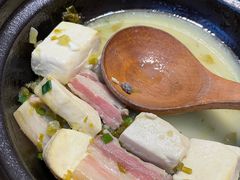 -魏铭鱼头捞饭(晋阳路店)