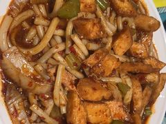 -楼兰古丽·新疆拌面·清真(华阳城店)