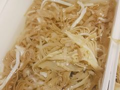 -天成·潮州牛肉脆肉鱼生蚝自助火锅