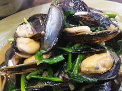 姜葱炒青口-贞姨美食·老字号海鲜大排档