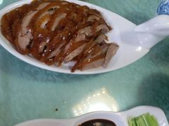 -六和聚传统烤鸭.天津菜(和平店)