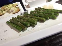 芦笋-HIHE Bistro·Oyster Bar(华熙live店)