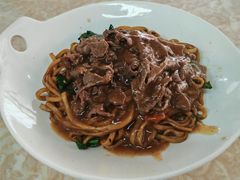 -华威达牛庄(黄埔大道西店)