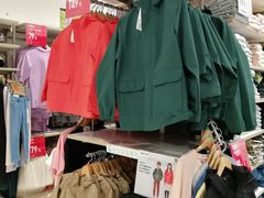 -优衣库(上海金桥国际商业广场店)