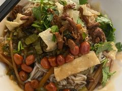 -罗家杏传统特色海南粉(人民西路总店)