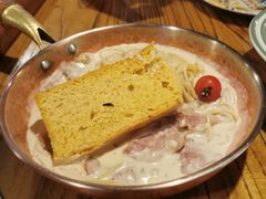 -I HOLIC艾豪丽披萨(KKone店)