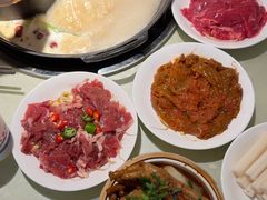 -赵美丽·重庆社区火锅·直营店(火车东站·中豪国际店)