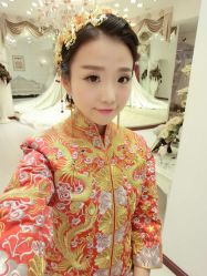 艾米丽新娘造型-艾米丽婚纱礼服