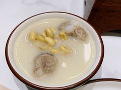 黄豆排骨汤-梅飞酒家(名辉豪庭店)