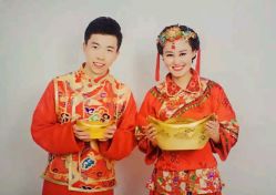 -苏菲亚婚纱影楼尊爵店(昆区店)