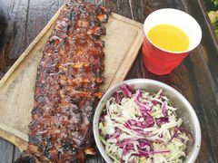 -Ribs & Burgers The Rocks