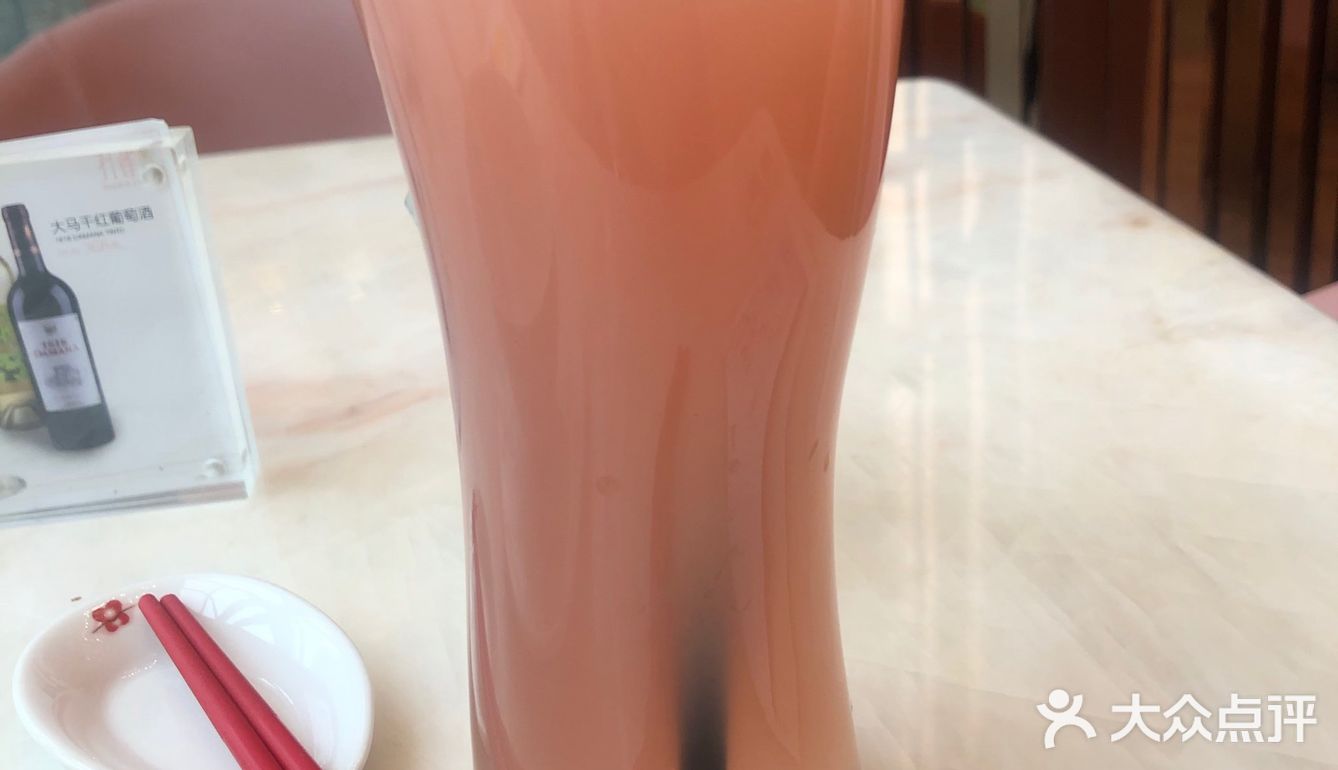 服务很不错，不会让你点太多的菜