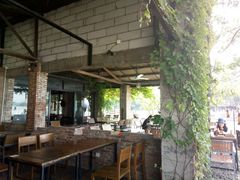 -喜洲吧·江畔老船厂·庭院餐厅(喜临院店)