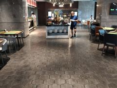 -广州金沙洲希尔顿欢朋酒店