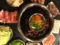 -邓莽子老火锅(中兴路总店)