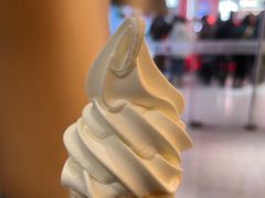 -麦当劳(中山公园龙之梦店)