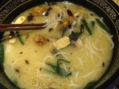 -蔼若春.传承三十年云南菜(金碧公园店)