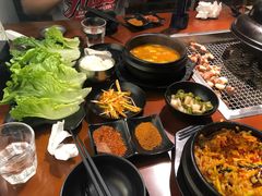 -肉甲韩国木炭烤肉(新壹街1店)