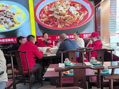 -川流不息·地道川菜·小龙虾(松东路店)