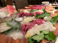 -左庭右院鲜牛肉火锅(浦江欢乐颂店)