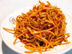 -江渔儿酸菜鱼(奥园广场金发购物中心店)